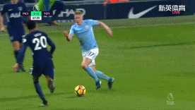 维埃里：现在拿皮奥和其他人比较毫无意义，应该让他安心踢球（维埃里：别再把皮奥和别人比较了，让他安心踢球）