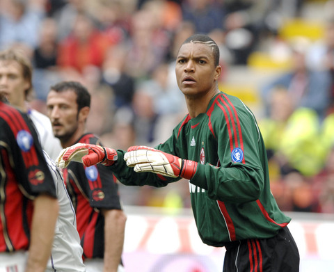 意甲第13轮纪律报告：阿莱格里对裁判出言不逊染红被停赛一场（意甲第13轮纪律通报：阿莱格里辱骂裁判领红，被禁赛一场）