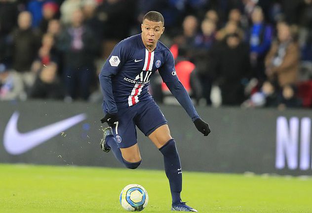 里昂遭巴黎绝杀，拉卡泽特：里昂好样的，11打12可不容易啊（里昂被巴黎读秒绝杀，拉卡泽特：为球队骄傲，十一打十二太难了）