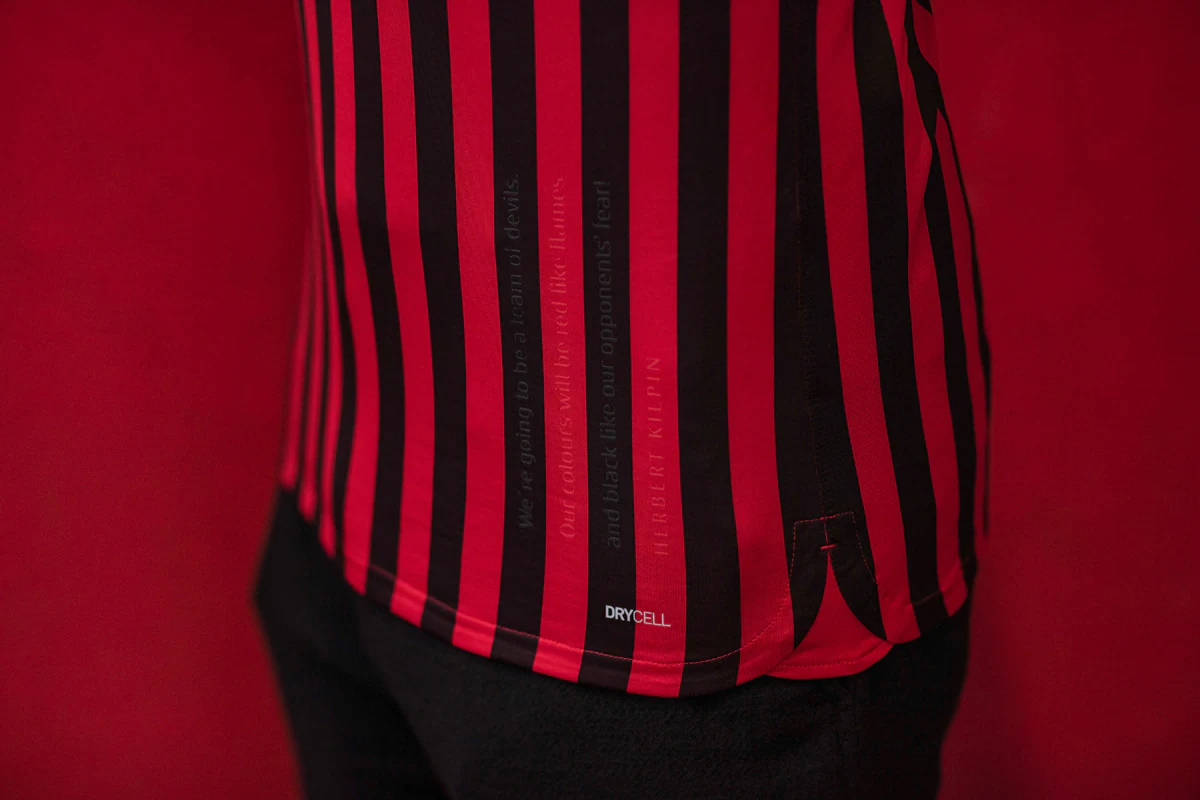 莱默尔：梅西就是世界最佳，已经期待在世界杯上和他对决了（莱默尔：梅西当属世界最佳，期待在世界杯与其对决）