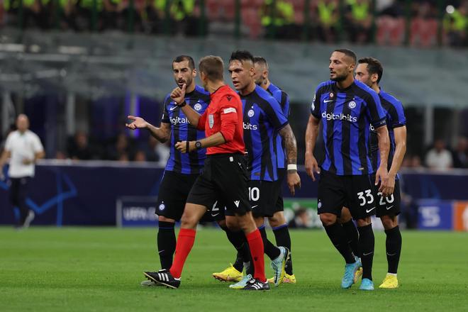 东体：明年3月份国足可能与打进世界杯正赛的亚洲球队热身（东体：国足明年3月或约战晋级世界杯正赛的亚洲对手）