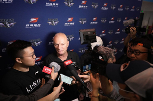 66球里程碑！B费成英超葡萄牙射手第二人，仅仰望C罗神迹（英超66球达成！B费升至葡萄牙射手第二，仅次C罗纪录）